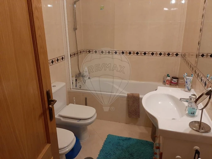 Apartamento T4 para Venda em Póvoa de Santa Iria e Forte da Casa Foto 24