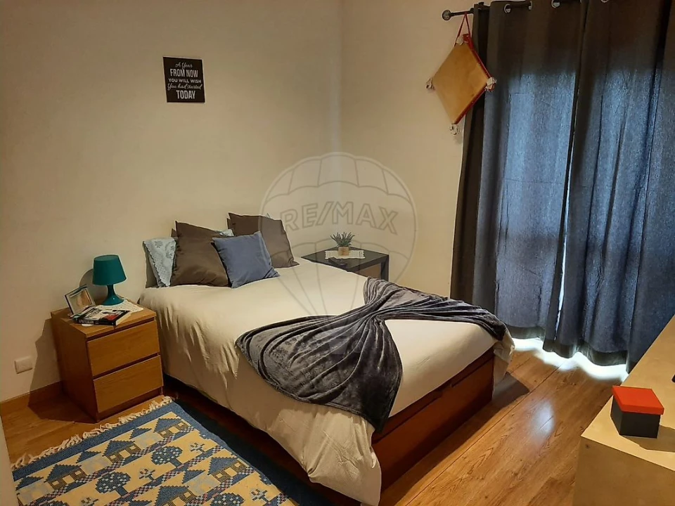 Apartamento T4 para Venda em Póvoa de Santa Iria e Forte da Casa Foto 14