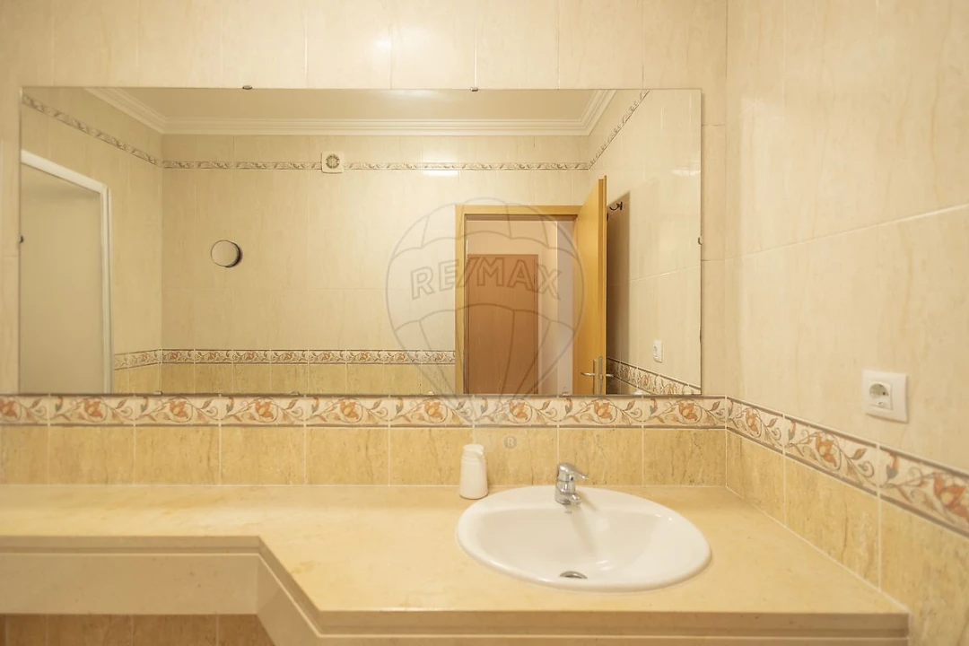 Apartamento T3 para Venda em Nossa Senhora do Pópulo, Coto e São Gregório Foto 21