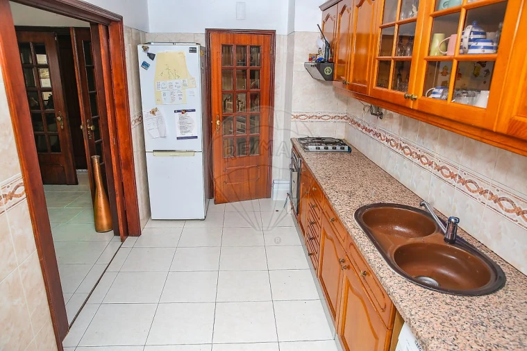 Apartamento T2 para Venda em Alverca do Ribatejo e Sobralinho Foto 8