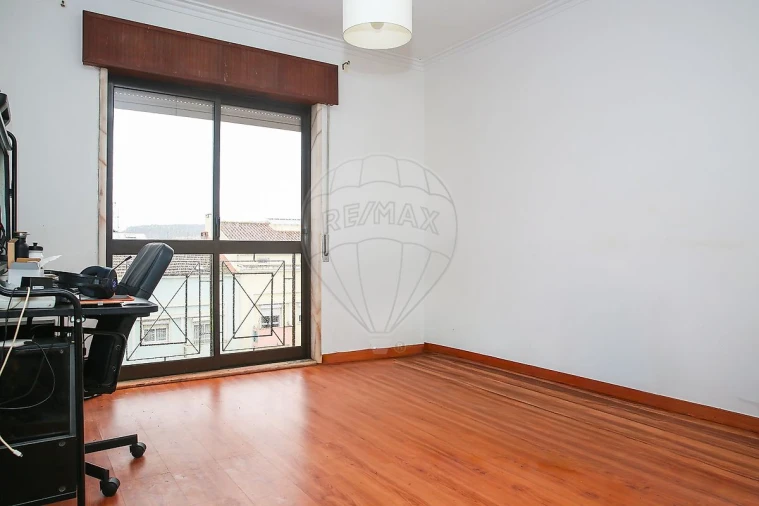 Apartamento T2 para Venda em Alverca do Ribatejo e Sobralinho Foto 14