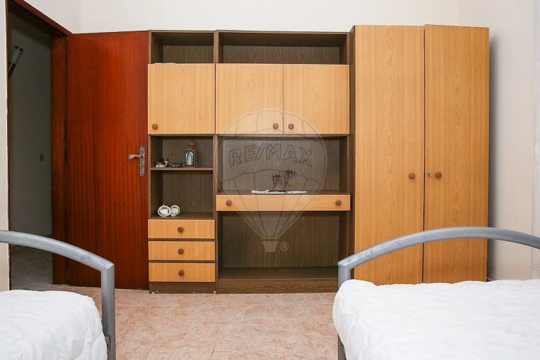 Moradia T3 para Venda em Ventosa Foto 11