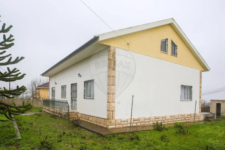 Moradia T3 para Venda em Ventosa