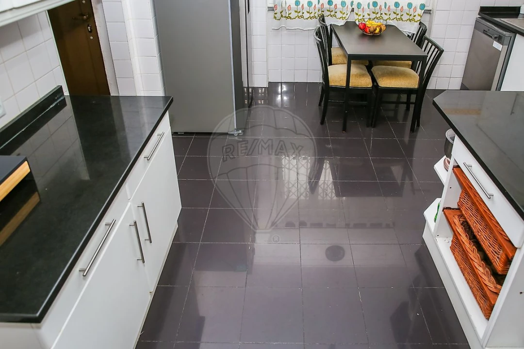 Apartamento T3 para Venda em Azambuja Foto 12