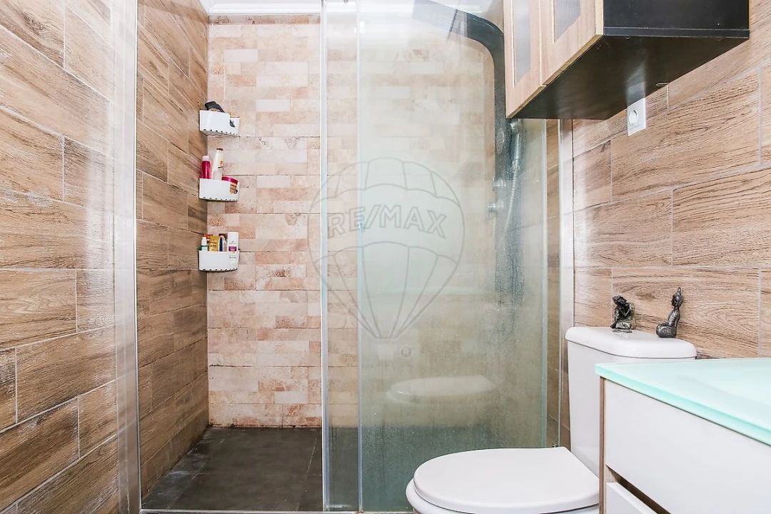 Apartamento T3 para Venda em Azambuja Foto 32