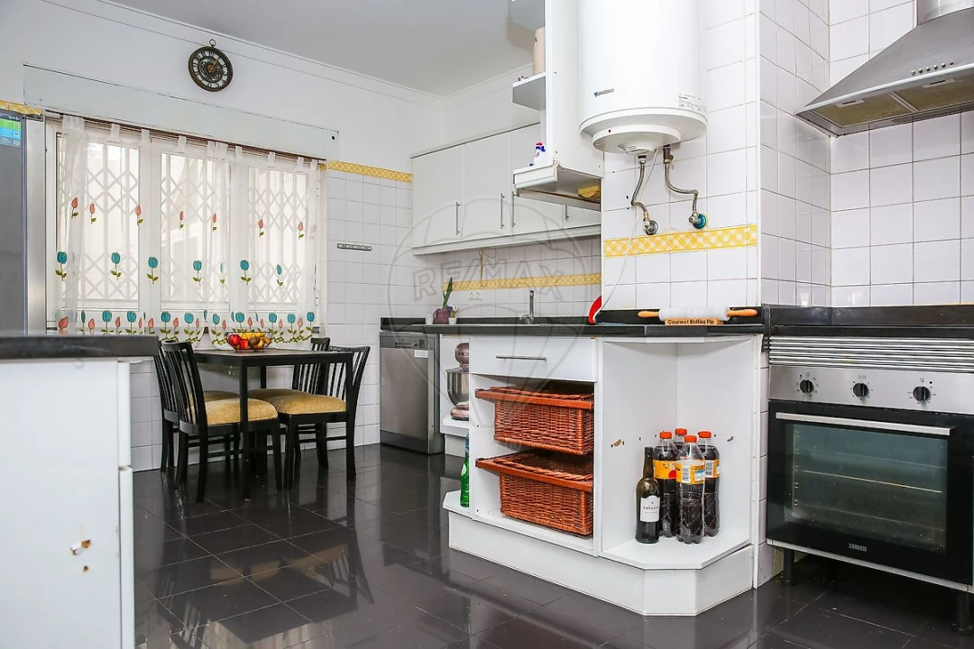 Apartamento T3 para Venda em Azambuja Foto 13