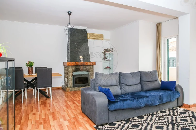 Apartamento T3 para Venda em Azambuja Foto 15