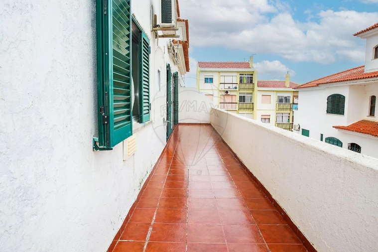 Apartamento T3 para Venda em Azambuja Foto 5