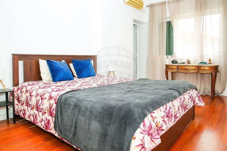 Apartamento T3 para Venda em Azambuja Foto 17