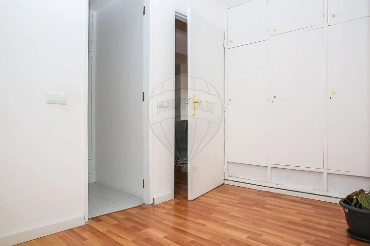 Apartamento T3 para Venda em Azambuja Foto 39