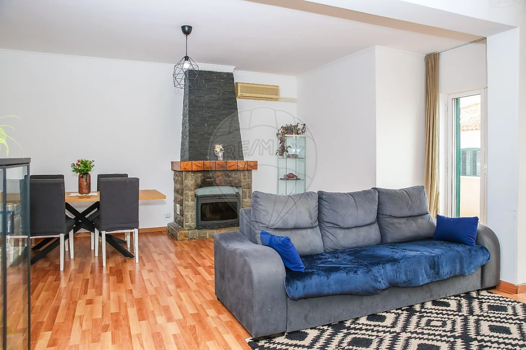 Apartamento T3 para Venda em Azambuja Foto 16