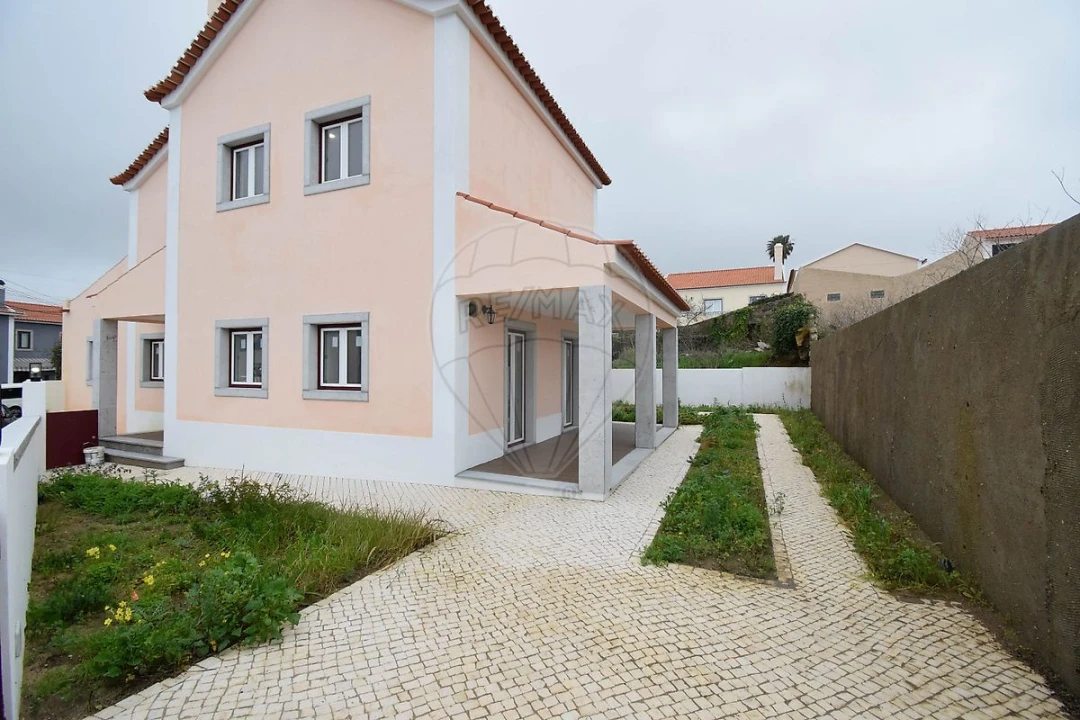 Moradia T3 para Venda em Santa Maria e São Miguel, São Martinho, São Pedro Penaferrim Foto 33