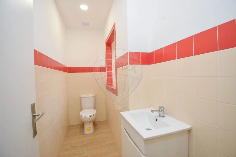 Moradia T3 para Venda em Santa Maria e São Miguel, São Martinho, São Pedro Penaferrim Foto 22