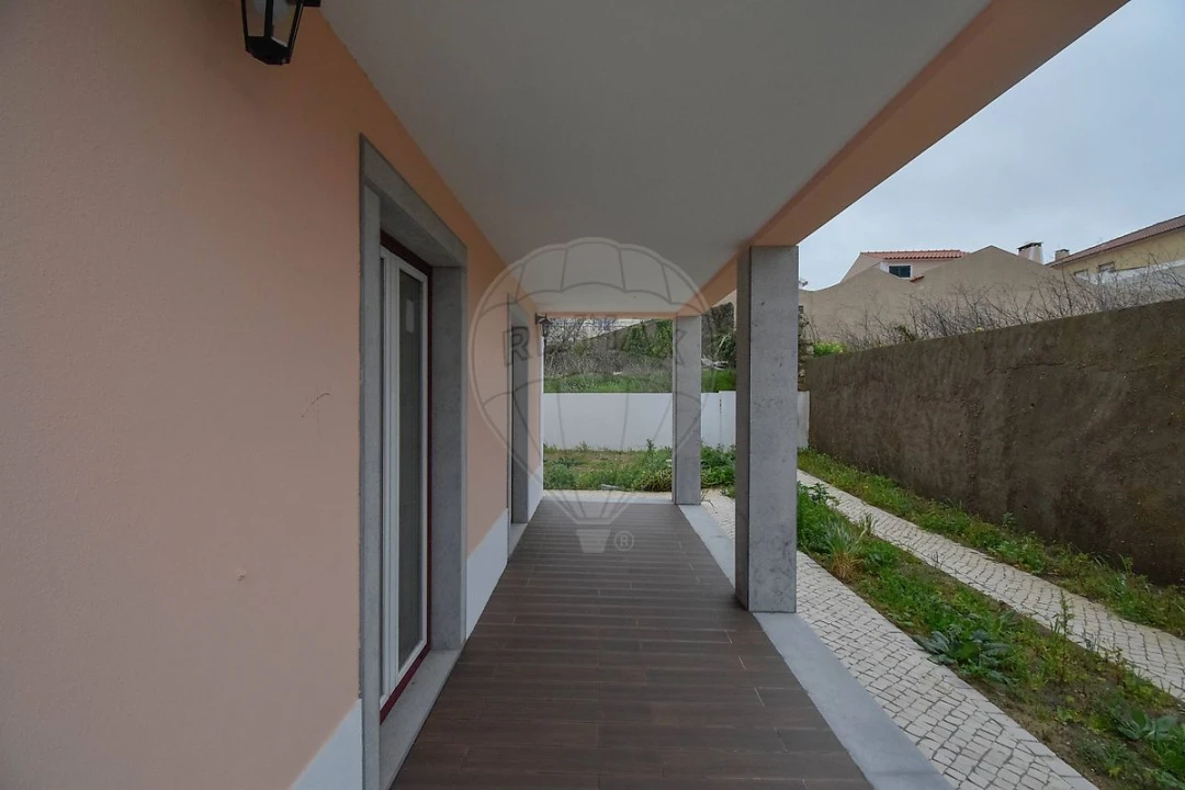 Moradia T3 para Venda em Santa Maria e São Miguel, São Martinho, São Pedro Penaferrim Foto 31