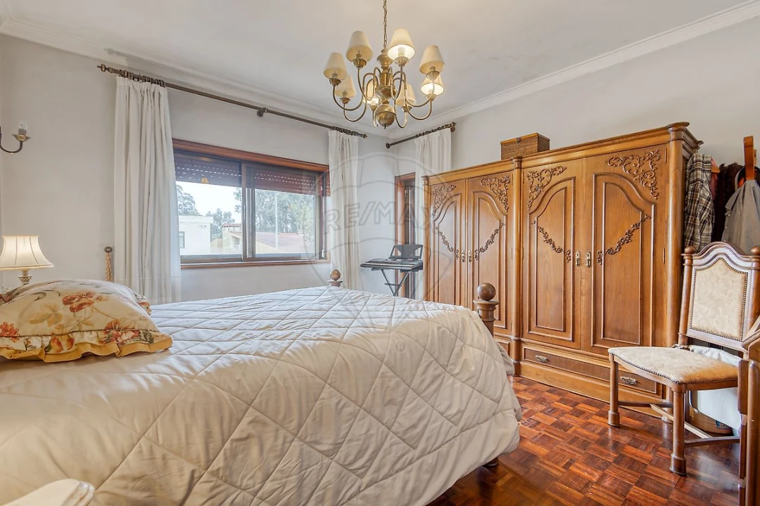 Moradia T4 para Venda em Cidade da Maia Foto 44