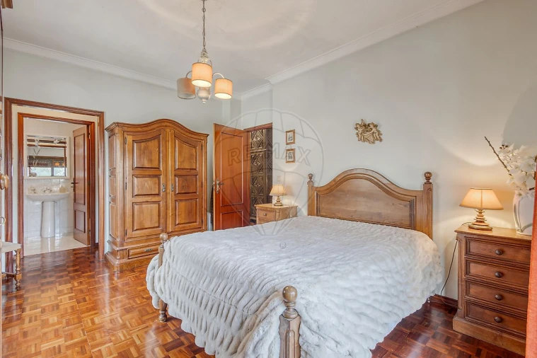 Moradia T4 para Venda em Cidade da Maia Foto 39