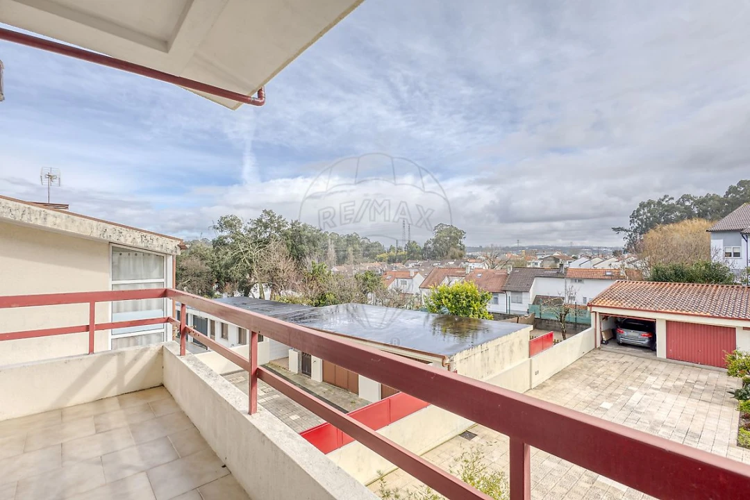 Moradia T4 para Venda em Cidade da Maia Foto 16