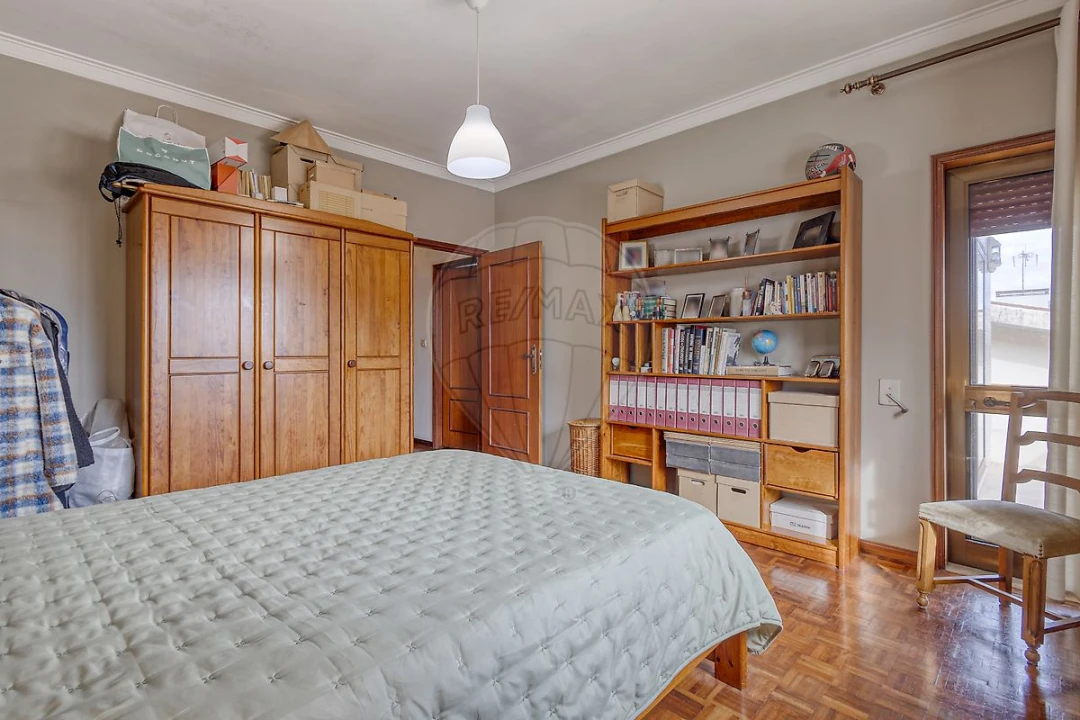 Moradia T4 para Venda em Cidade da Maia Foto 14