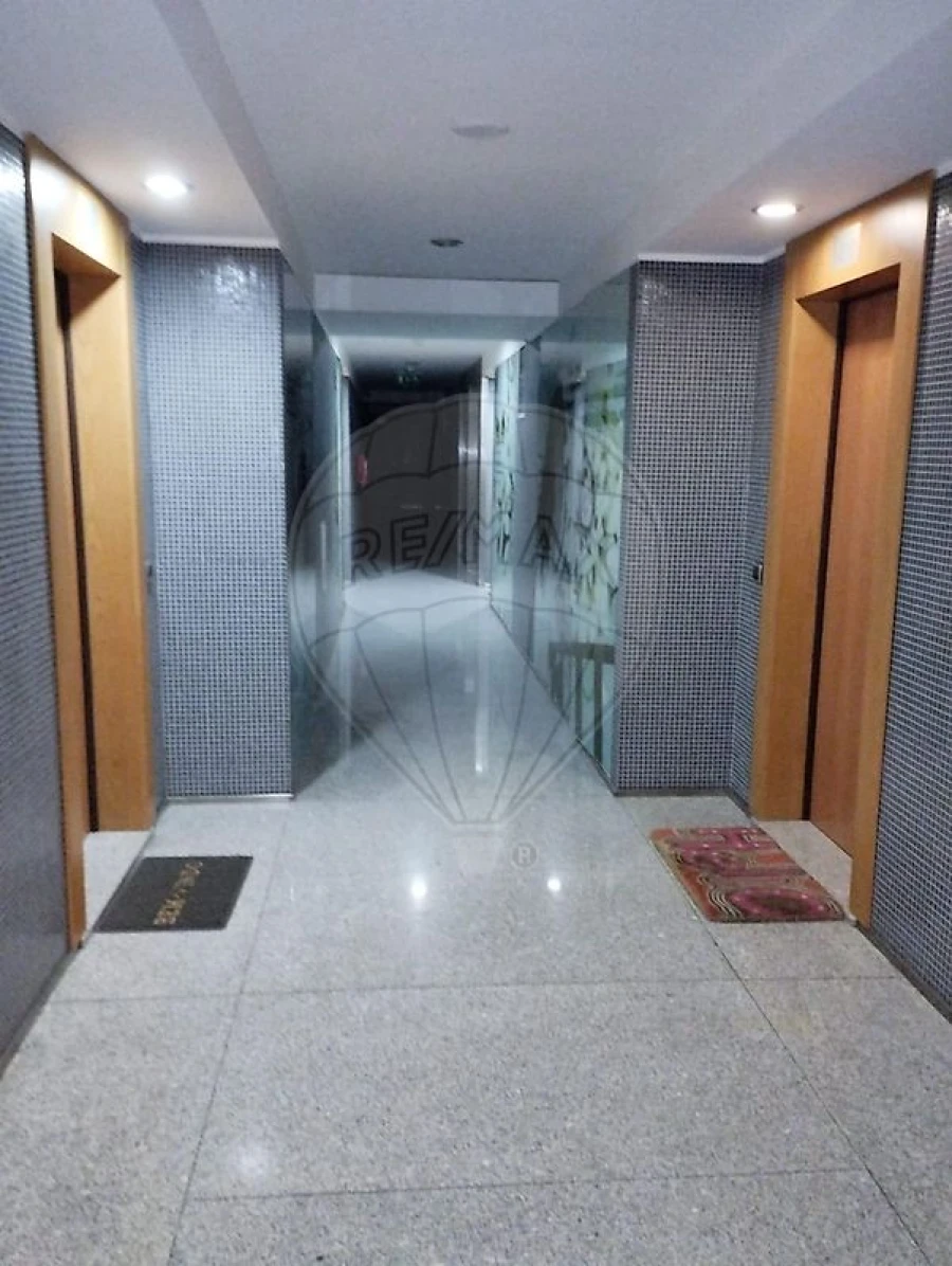 Apartamento T1 para Arrendamento em São Mamede de Infesta e Senhora da Hora Foto 3