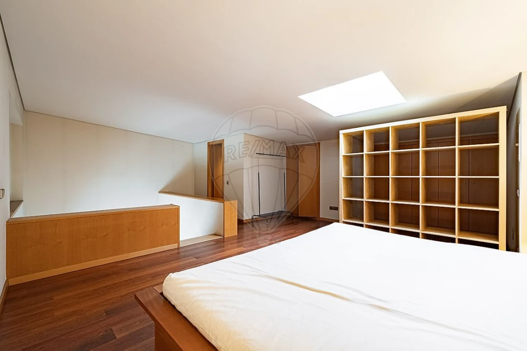 Apartamento T1 para Arrendamento em São Mamede de Infesta e Senhora da Hora Foto 23