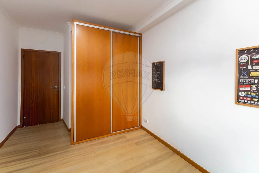 Apartamento T3 para Venda em Moreira Foto 21