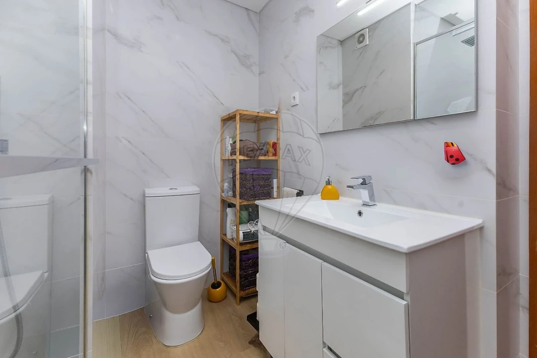 Apartamento T3 para Venda em Moreira Foto 15