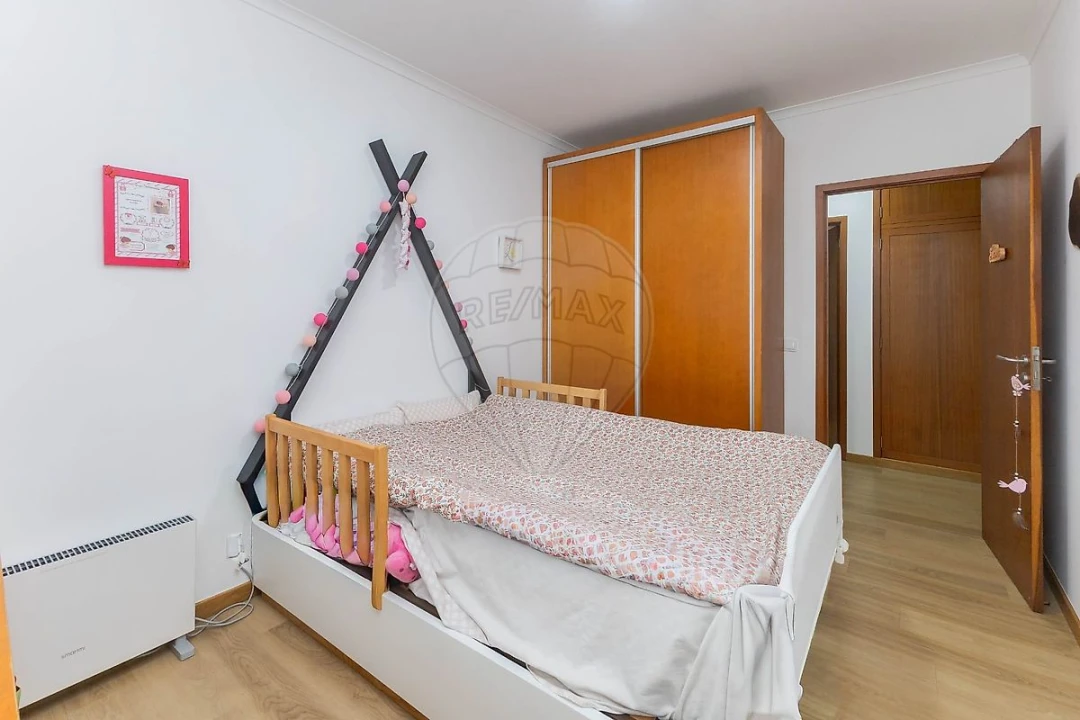 Apartamento T3 para Venda em Moreira Foto 18