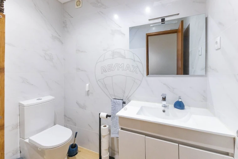 Apartamento T3 para Venda em Moreira Foto 10