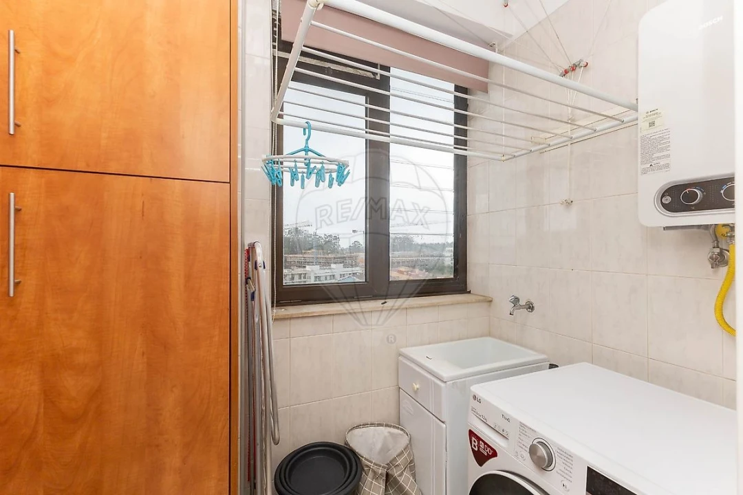 Apartamento T3 para Venda em Moreira Foto 9