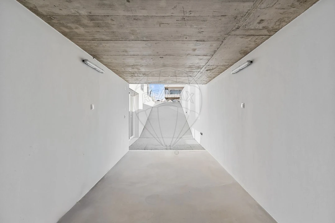 Moradia T3 para Venda em São Domingos de Rana Foto 42