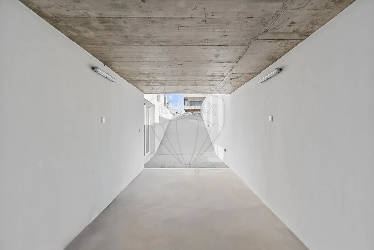 Moradia T3 para Venda em São Domingos de Rana Foto 42