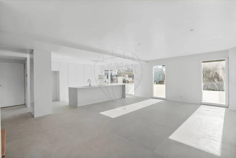 Moradia T3 para Venda em São Domingos de Rana Foto 11