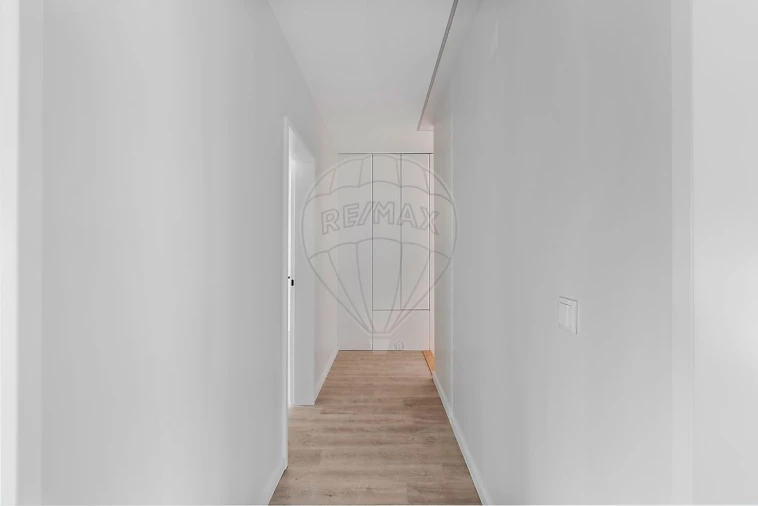 Moradia T3 para Venda em São Domingos de Rana Foto 28