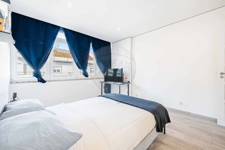 Apartamento T2 para Venda em Falagueira-Venda Nova Foto 11