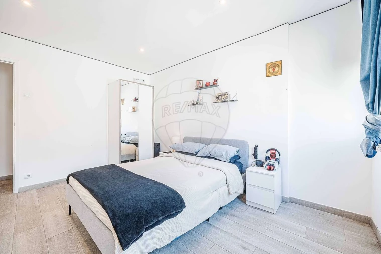 Apartamento T2 para Venda em Falagueira-Venda Nova Foto 10