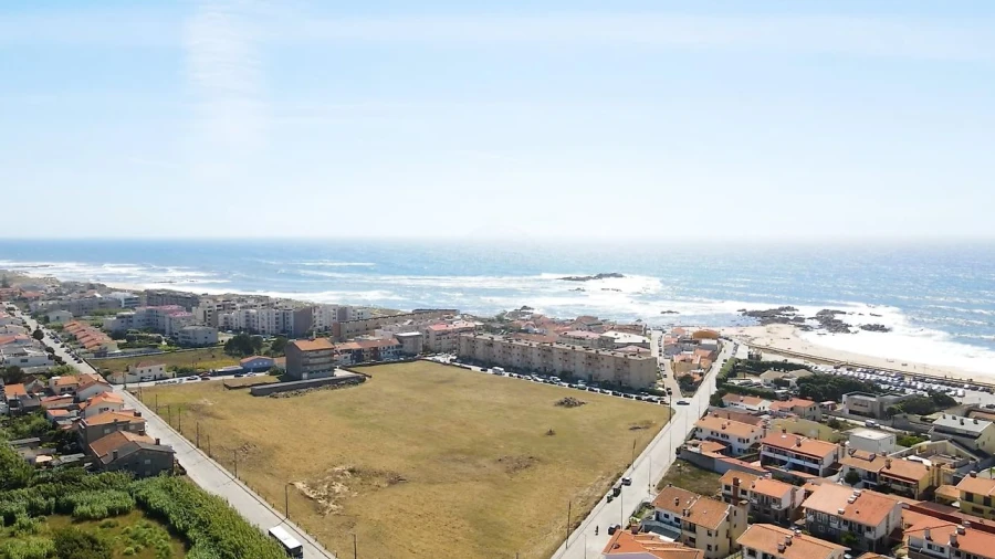 Terreno para Venda em Mindelo