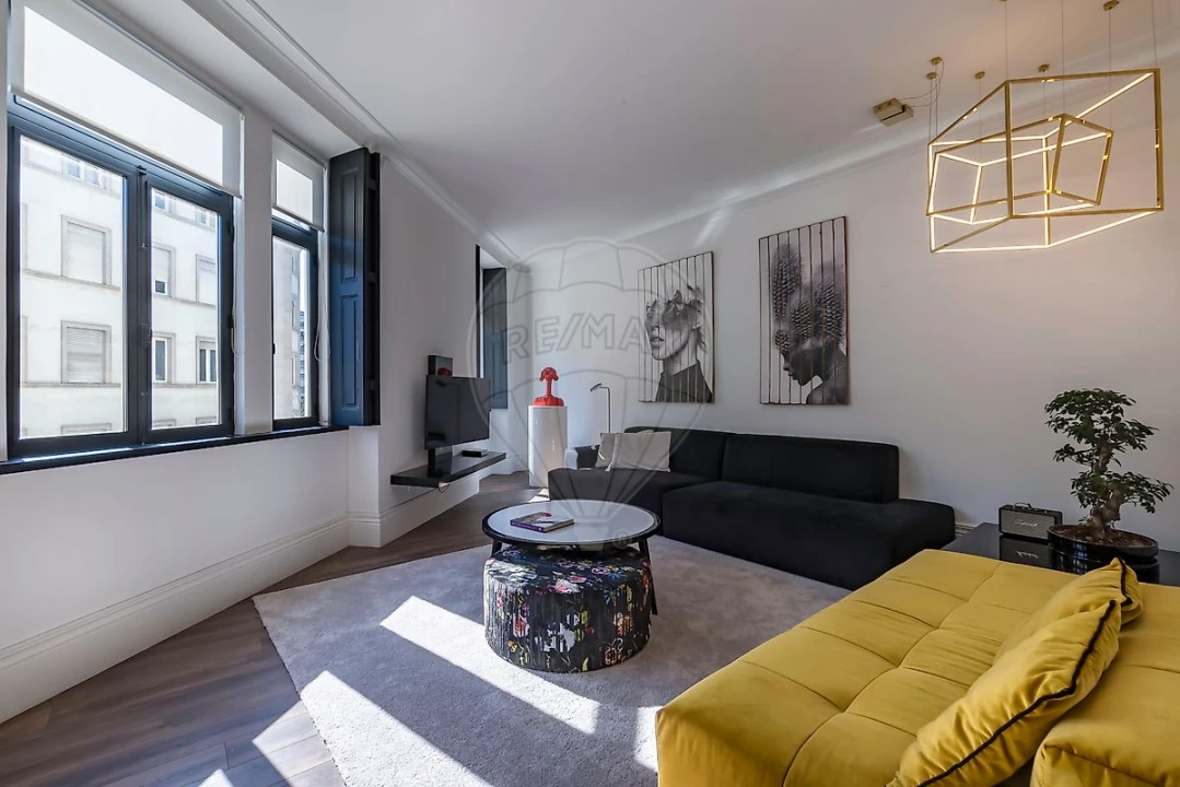 Apartamento T2 para Venda em Cedofeita, Santo Ildefonso, Sé, Miragaia, São Nicolau e Vitória Foto 2