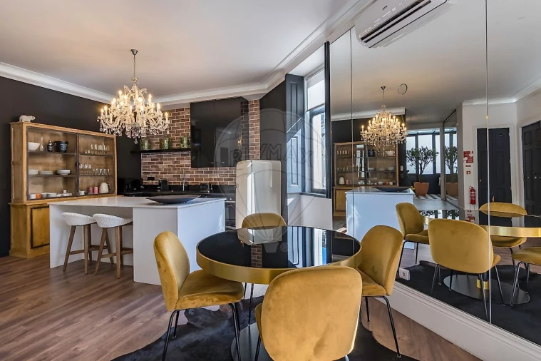 Apartamento T2 para Venda em Cedofeita, Santo Ildefonso, Sé, Miragaia, São Nicolau e Vitória Foto 9