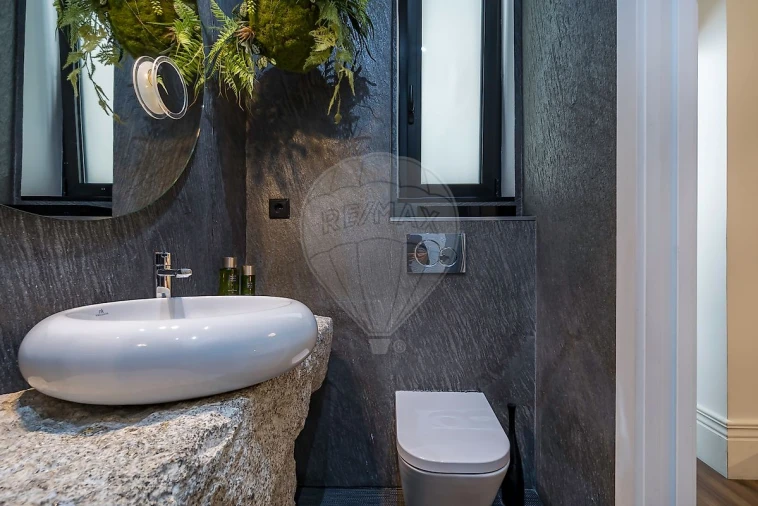 Apartamento T2 para Venda em Cedofeita, Santo Ildefonso, Sé, Miragaia, São Nicolau e Vitória Foto 33