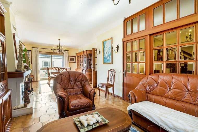 Moradia T3 para Venda em Vila Nova da Telha Foto 6