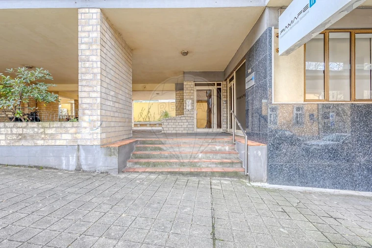 Apartamento T4 para Arrendamento em Aldoar, Foz do Douro e Nevogilde Foto 31