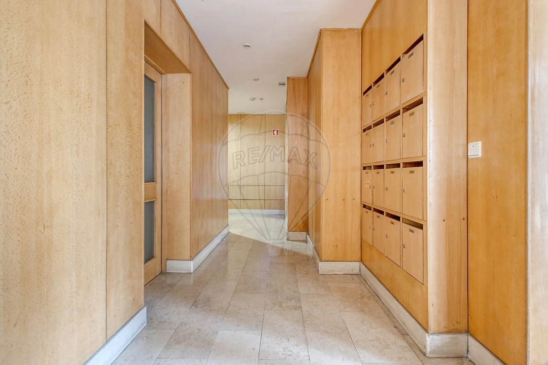 Apartamento T4 para Arrendamento em Aldoar, Foz do Douro e Nevogilde Foto 30