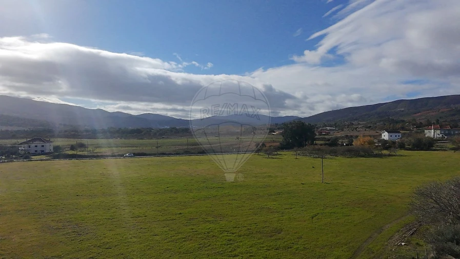 Terreno para Venda em Telhado Foto 28