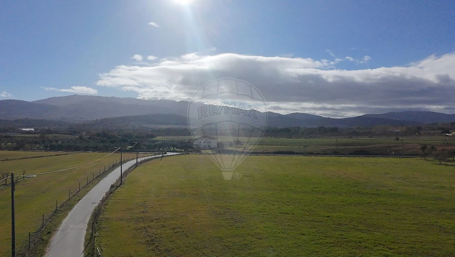 Terreno para Venda em Telhado Foto 27