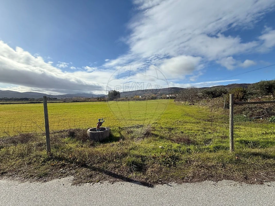 Terreno para Venda em Telhado Foto 31