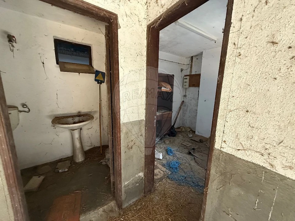 Terreno para Venda em Telhado Foto 25