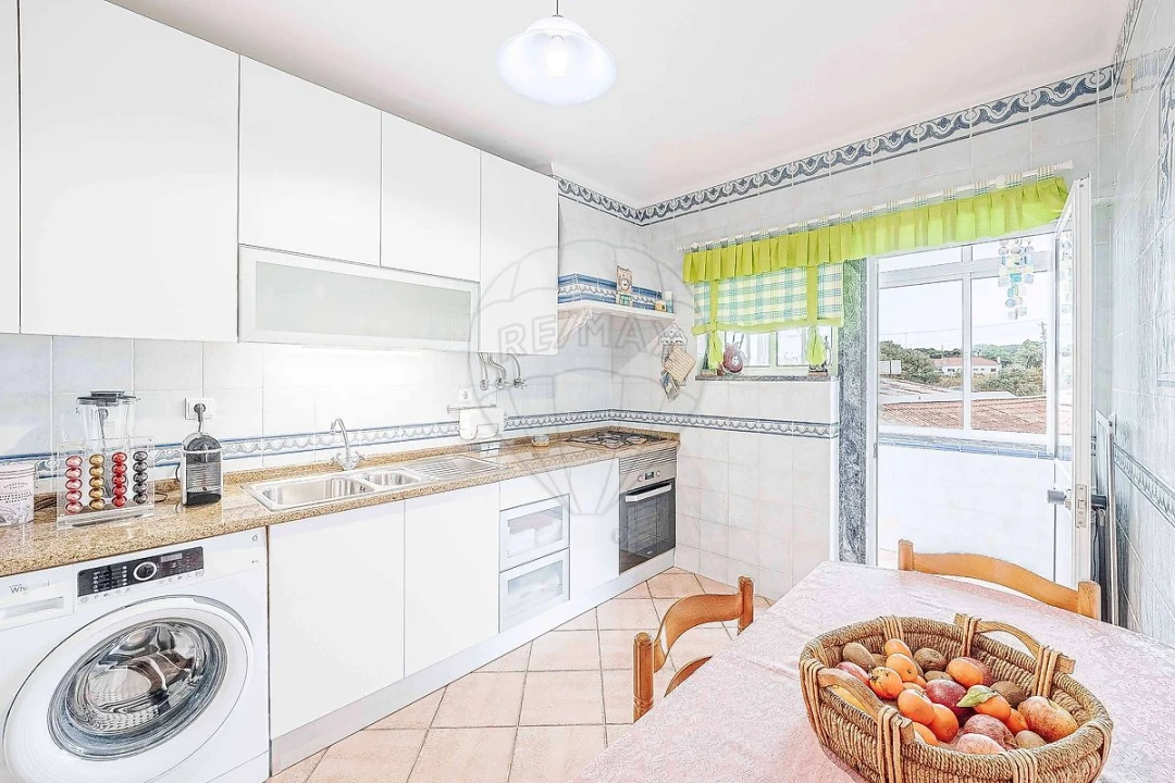 Moradia T4 para Venda em Algueirão-Mem Martins Foto 10