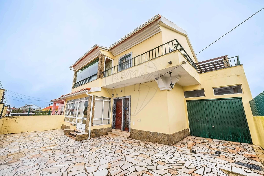 Moradia T4 para Venda em Algueirão-Mem Martins Foto 36