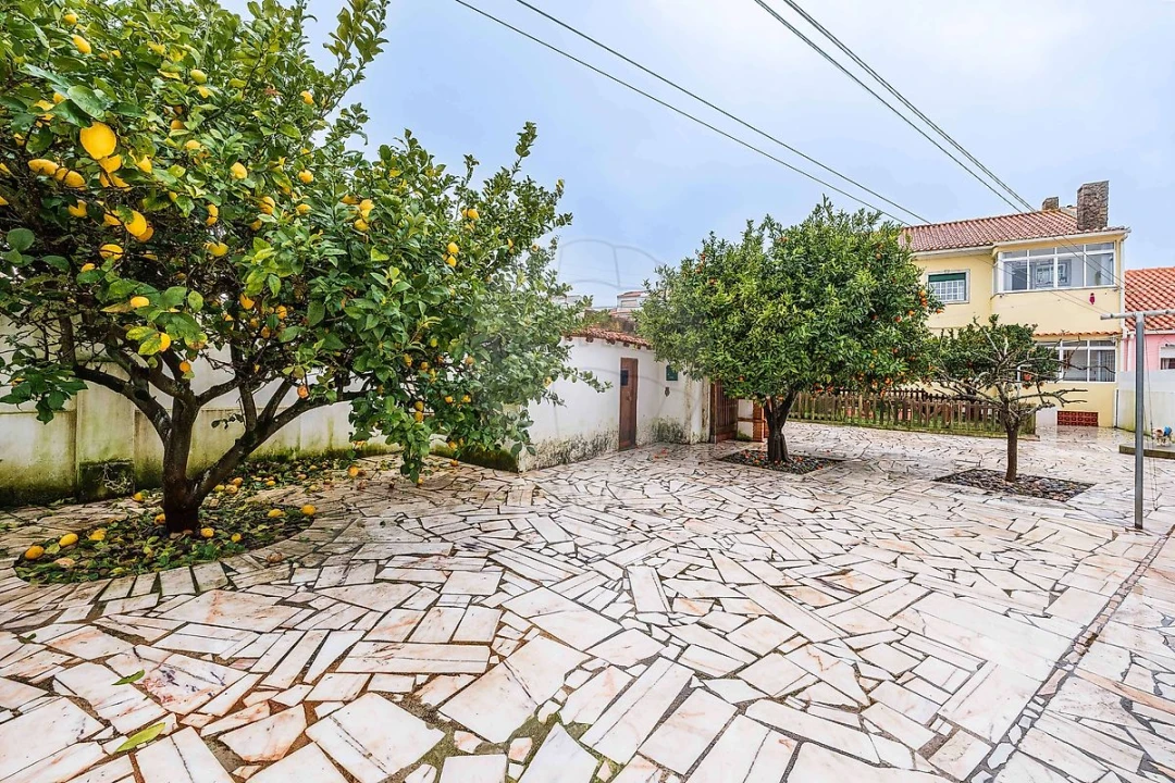 Moradia T4 para Venda em Algueirão-Mem Martins Foto 42