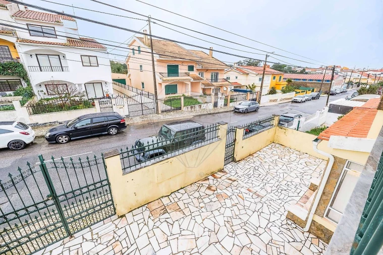 Moradia T4 para Venda em Algueirão-Mem Martins Foto 29